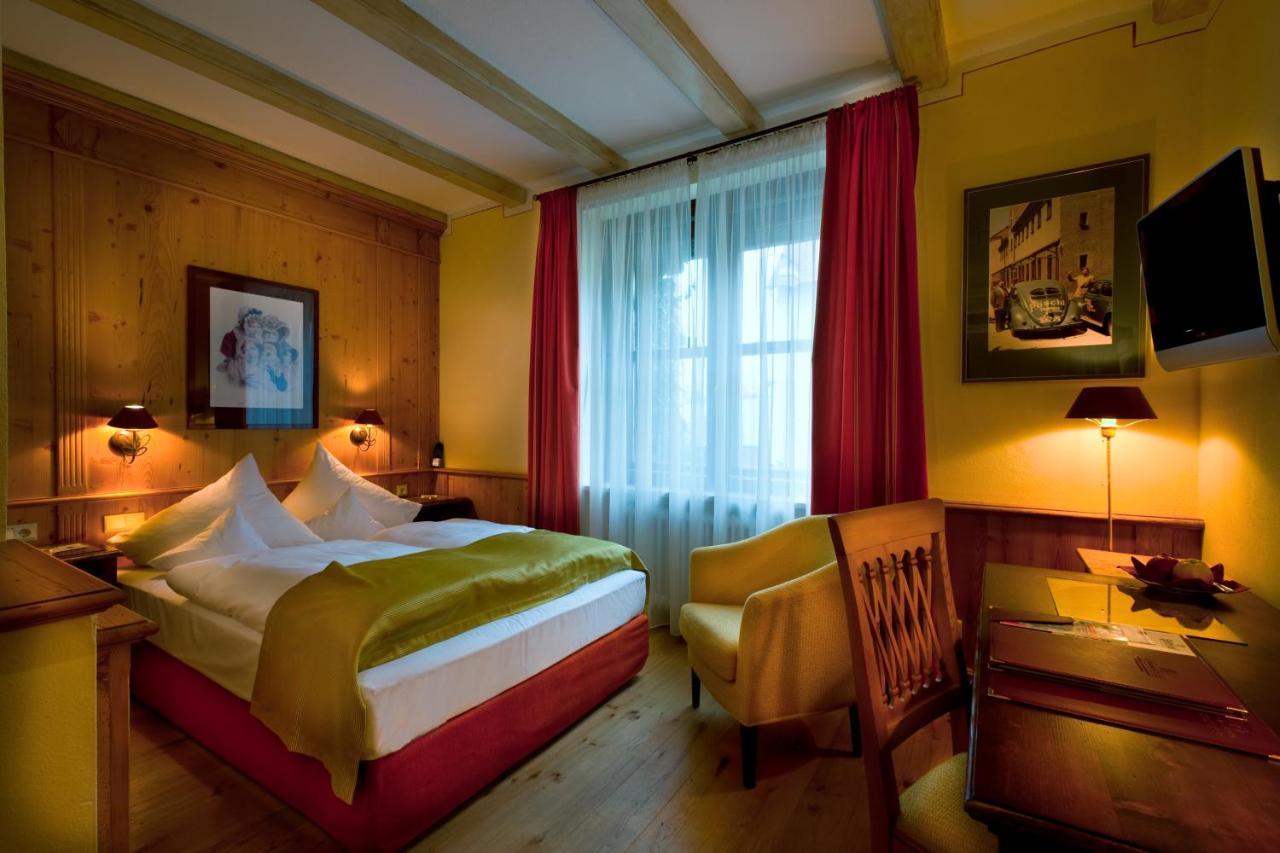 Simones Hotel Fuerstenhof Ландсхут Екстериор снимка
