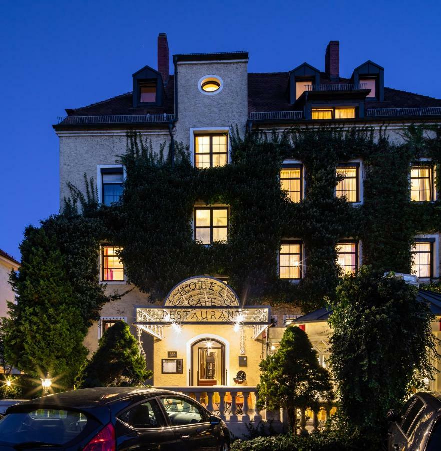 Simones Hotel Fuerstenhof Ландсхут Екстериор снимка