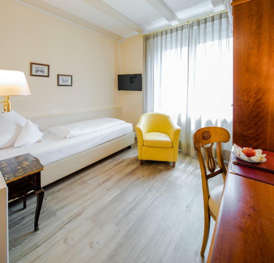 Simones Hotel Fuerstenhof Ландсхут Екстериор снимка
