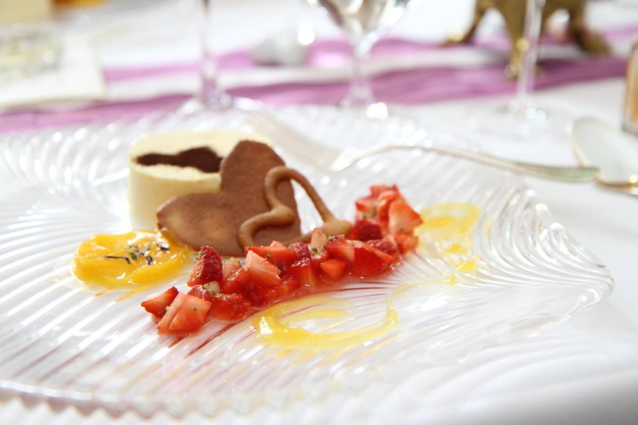 Simones Hotel Fuerstenhof Ландсхут Екстериор снимка